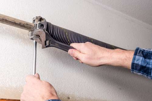 Fittings,on,the,end,of,a,garage,door,spring,are